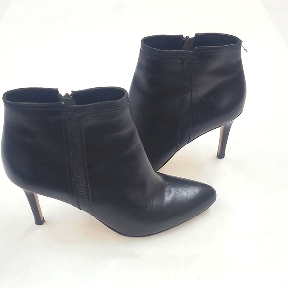 Coach Shoes - Coach Black Leather Pointed Toe Boots Size 7.5